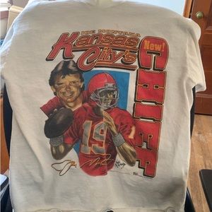 Vintage chiefs Joe Montana shirt